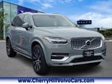 Photo of 2024 Vapour Gray Metallic Volvo XC90
