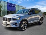 Thumbnail of 2025 Vapour Gray Metallic Volvo XC40