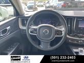 Thumbnail of 2022 Crystal White Metallic Volvo XC60