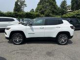 Thumbnail of 2022 White Jeep Compass