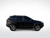 Thumbnail of 2014 Brilliant Black Crystal Pearlcoat Jeep Cherokee