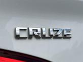 Thumbnail of 2019 Summit White Chevrolet Cruze