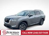 Photo of 2023 Gun Metallic Nissan Pathfinder