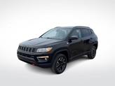 Thumbnail of 2020 Diamond Black Crystal Pearlcoat Jeep Compass