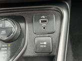 Thumbnail of 2020 Diamond Black Crystal Pearlcoat Jeep Compass
