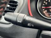 Thumbnail of 2020 Diamond Black Crystal Pearlcoat Jeep Compass
