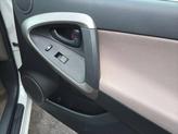 Thumbnail of 2006 Super White Toyota RAV4