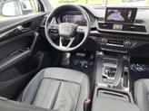 Thumbnail of 2019 Glacier White Metallic Audi Q5