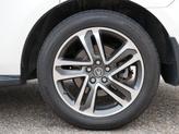 Thumbnail of 2017 White Diamond Pearl Acura MDX