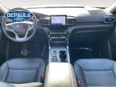 Thumbnail of 2022 Iconic Silver Metallic Ford Explorer