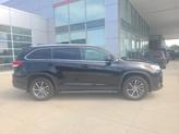 Thumbnail of 2019 Midnight Black Metallic Toyota Highlander