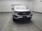 Thumbnail of 2023 Iconic Silver Metallic Ford Edge