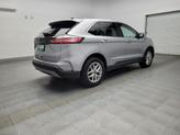 Thumbnail of 2023 Iconic Silver Metallic Ford Edge