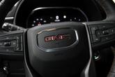 Thumbnail of 2022 Summit White GMC Yukon