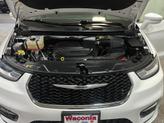 Thumbnail of 2022 Bright White Clearcoat Chrysler Pacifica