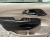 Thumbnail of 2022 Bright White Clearcoat Chrysler Pacifica