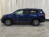 Thumbnail of 2022 Obsidian Blue Pearl Honda Pilot