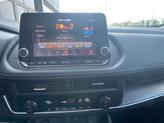 Thumbnail of 2025 Everest White Pearl Nissan Rogue