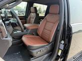 Thumbnail of 2025 Onyx Black GMC Sierra 2500