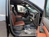 Thumbnail of 2025 Onyx Black GMC Sierra 2500