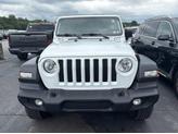 Thumbnail of 2018 Bright White Clearcoat Jeep Wrangler Unlimited