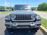 Thumbnail of 2025 Anvil Clearcoat Jeep Wrangler