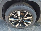 Thumbnail of 2025 Pure Gray Volkswagen Atlas
