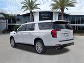 Thumbnail of 2025 Summit White GMC Yukon XL