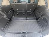 Thumbnail of 2025 White / Black Nissan Pathfinder