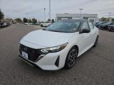 Thumbnail of 2025 Aspen White Tricoat/Super Black Nissan Sentra