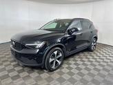 Thumbnail of 2024 Onyx Black Metallic Volvo XC40