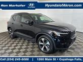 Photo of 2024 Onyx Black Metallic Volvo XC40