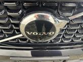 Thumbnail of 2024 Onyx Black Metallic Volvo XC40