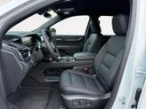 Thumbnail of 2025 Summit White GMC Acadia