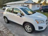 Thumbnail of 2016 White Chevrolet Trax