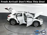 Thumbnail of 2023 Radiant White INFINITI QX50