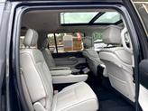 Thumbnail of 2022 Diamond Black Crystal Pearlcoat Jeep Grand Wagoneer