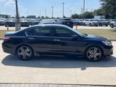 Thumbnail of 2017 Crystal Black Pearl Honda Accord