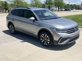 Thumbnail of 2024 Pyrite Silver Metallic Volkswagen Tiguan