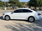 Thumbnail of 2019 Pure White Volkswagen Jetta