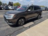 Thumbnail of 2019 Quartz Brown Metallic Mitsubishi Outlander