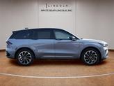 Thumbnail of 2024 Lustrous Gray Metallic Clearcoat Lincoln Nautilus