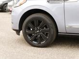 Thumbnail of 2024 Chroma Crystal Blue Metallic Premium Colorant Lincoln Navigator