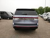 Thumbnail of 2024 Chroma Crystal Blue Metallic Premium Colorant Lincoln Navigator