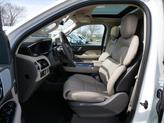 Thumbnail of 2024 Pristine White Metallic Tri-Coat Lincoln Navigator