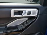Thumbnail of 2022 Blue Ford Explorer