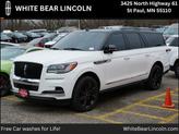 Photo of 2024 Pristine White Metallic Tri-Coat Lincoln Navigator