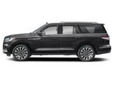 Thumbnail of 2024 Infinite Black Metallic Clearcoat Lincoln Navigator