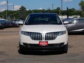 Thumbnail of 2014 White Platinum Metallic Tri-Coat Lincoln MKX