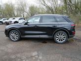 Thumbnail of 2022 Infinite Black Metallic Clearcoat Lincoln Corsair